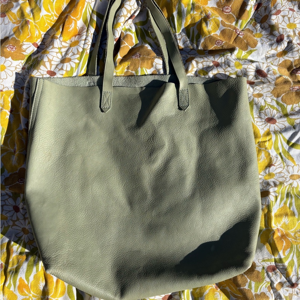 Madewell medium transport Green Leather Tote Bag